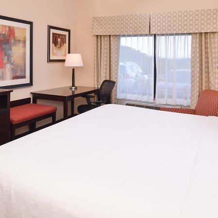 Holiday Inn Express & Suites Washington - Meadow Lands By Ihg Exterior foto