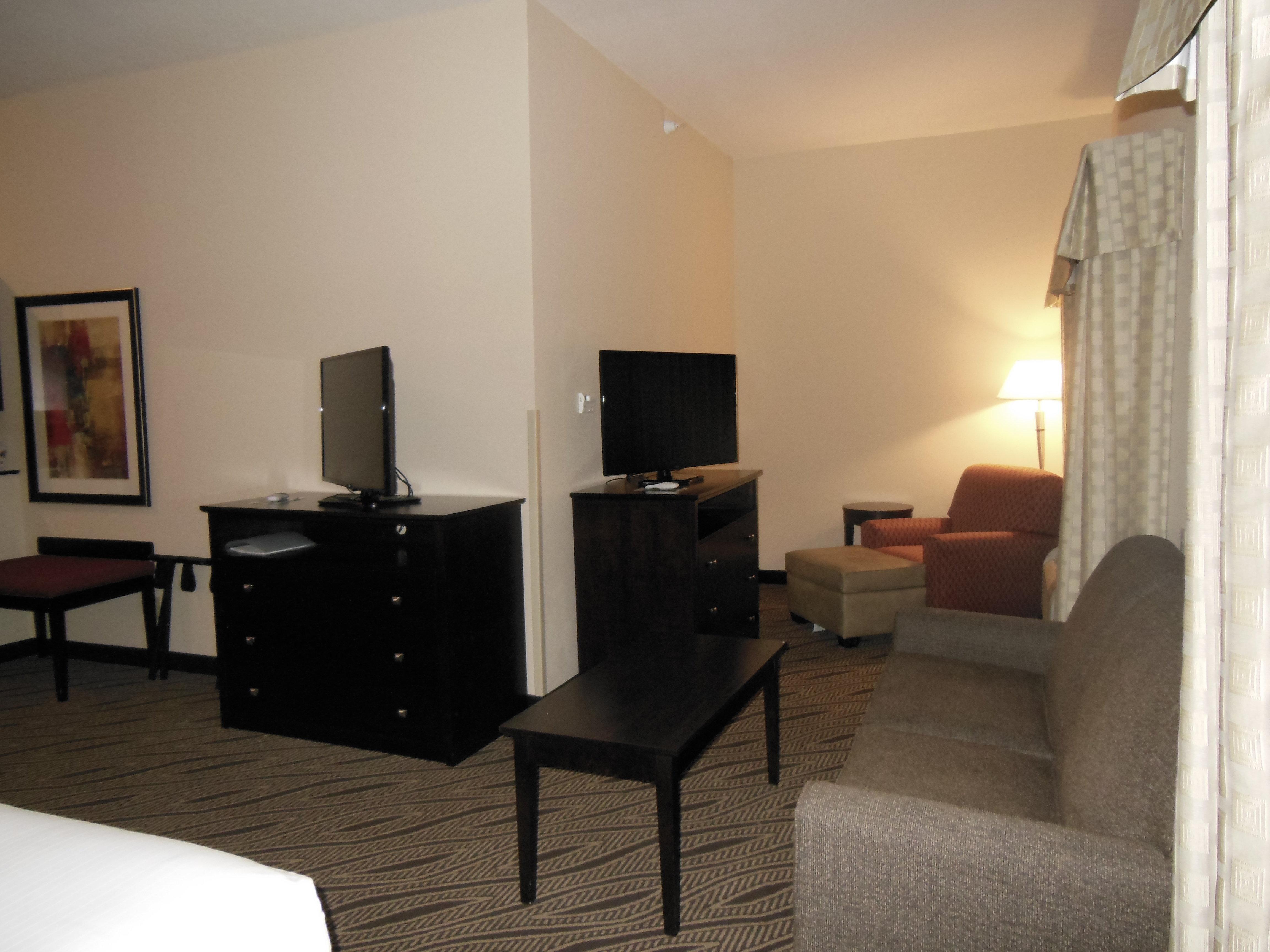 Holiday Inn Express & Suites Washington - Meadow Lands By Ihg Exterior foto