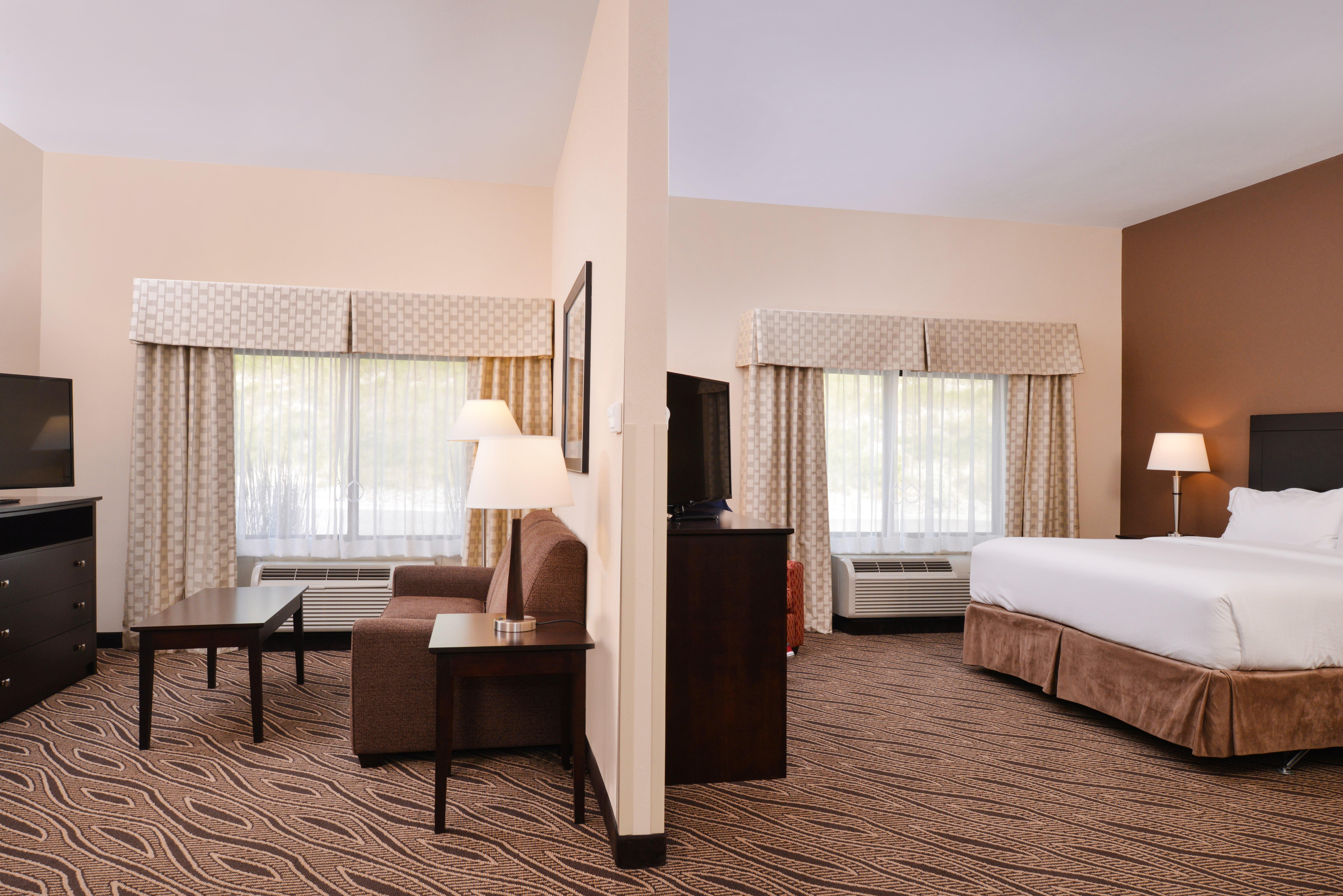 Holiday Inn Express & Suites Washington - Meadow Lands By Ihg Exterior foto