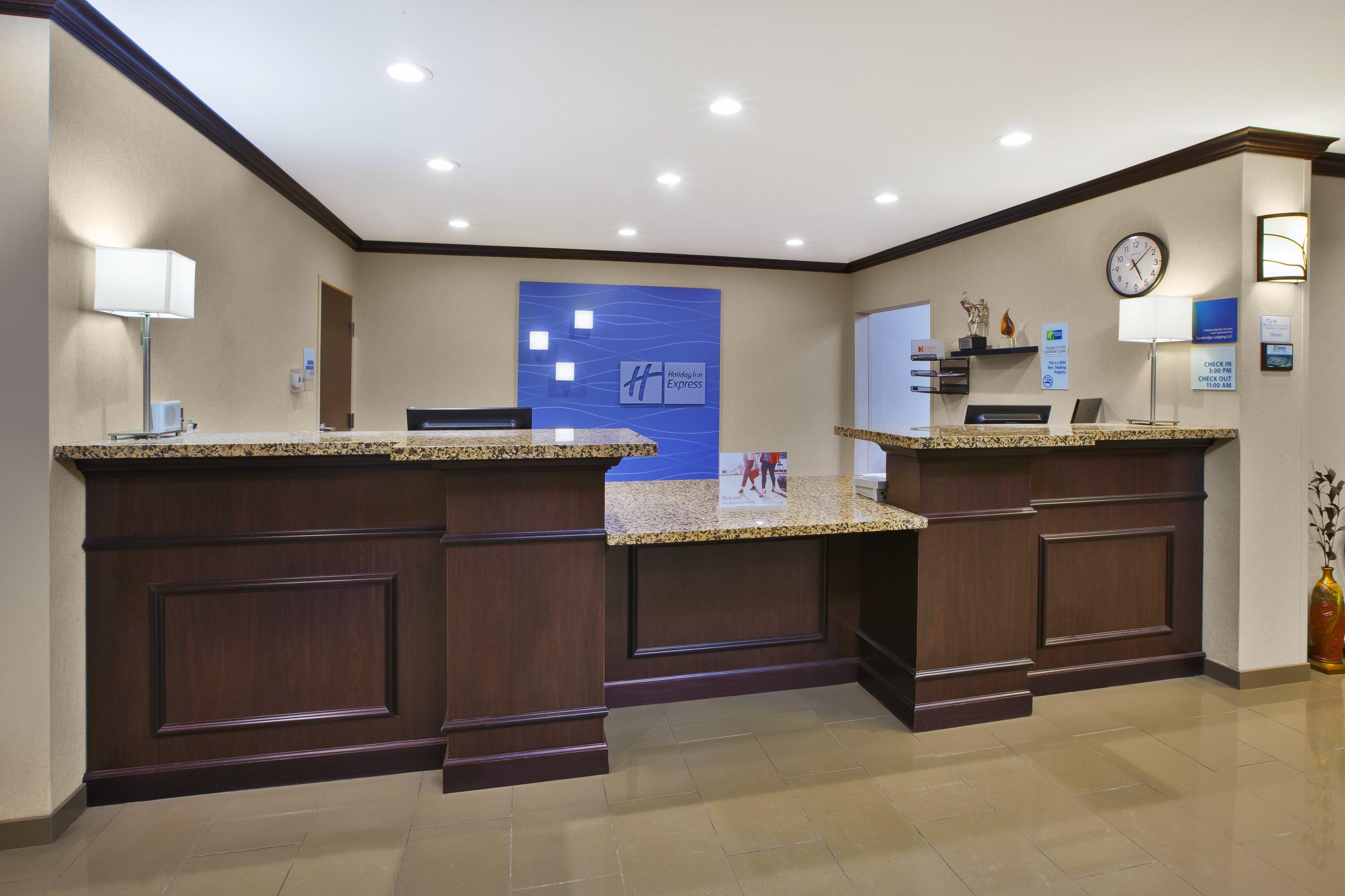 Holiday Inn Express & Suites Washington - Meadow Lands By Ihg Exterior foto