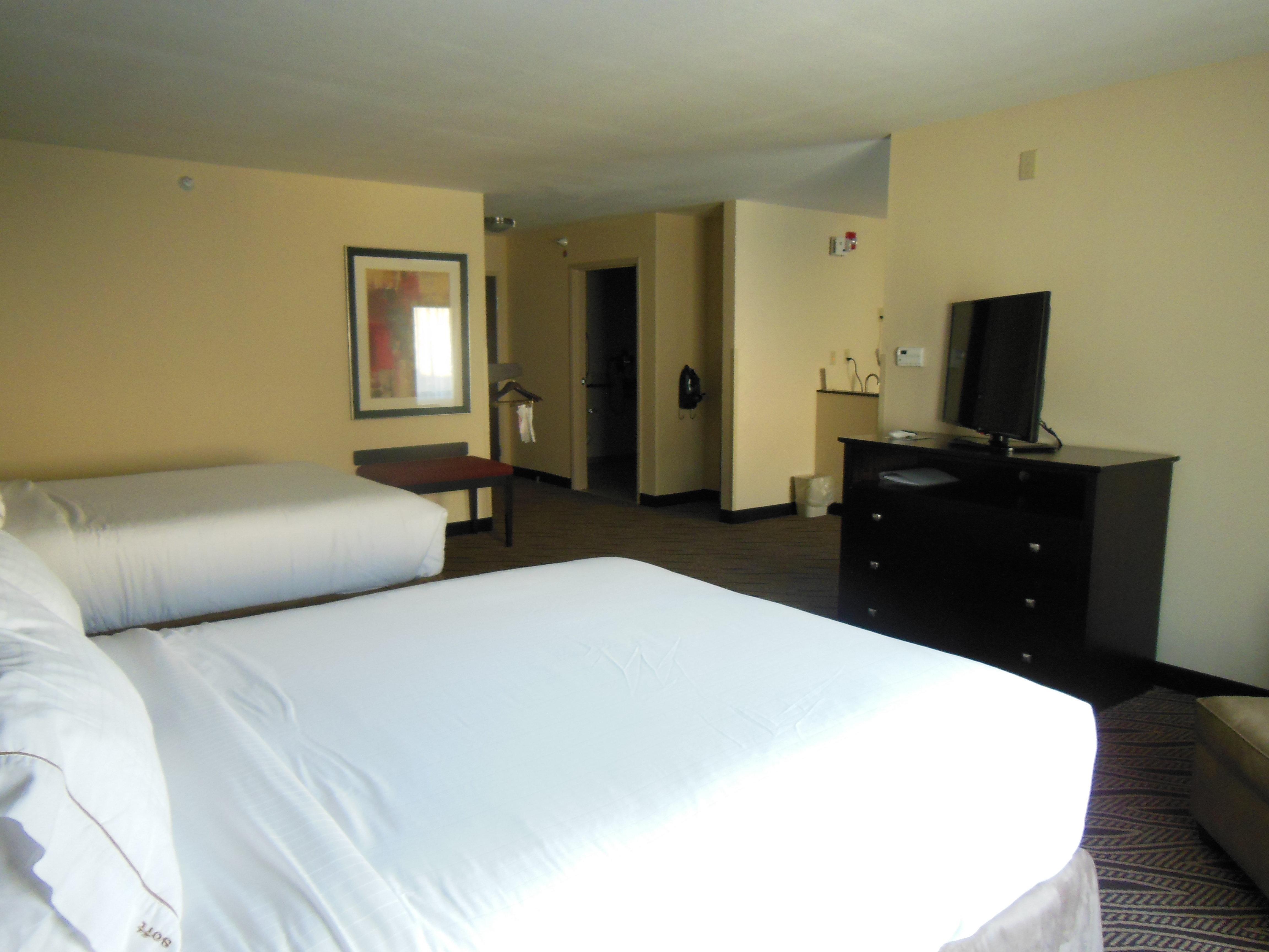 Holiday Inn Express & Suites Washington - Meadow Lands By Ihg Exterior foto
